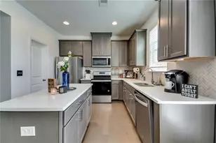 2102 Watts Ln, Conyers, GA 30094 - Photo 7