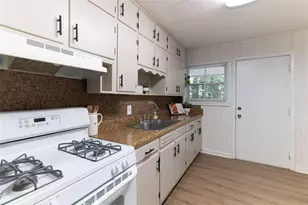 4711 Puckett St, Forest Park, GA 30297 - Photo 21