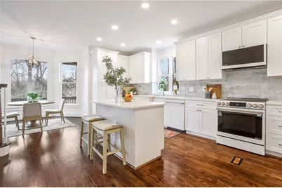 1561 Valley Reserve Court NW, Kennesaw, GA 30152 - Photo 9