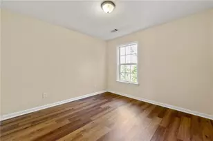 748 Prada Ct, Lawrenceville, GA 30043 - Photo 15