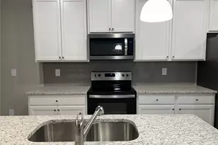 5332 Fox Hl Ln, Oakwood, GA 30566 - Photo 5