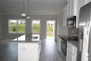 5332 Fox Hl Ln, Oakwood, GA 30566 - Photo 3