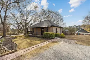 669 Leather St, Buford, GA 30518 - Photo 7