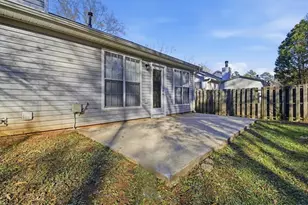 3670 Sugarbrook Dr, Lawrenceville, GA 30044 - Photo 29