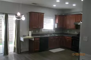 3175 Creston Park Ct, Duluth, GA 30096 - Photo 5