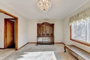 3527 Lakeview Dr, Gainesville, GA 30501 - Photo 11