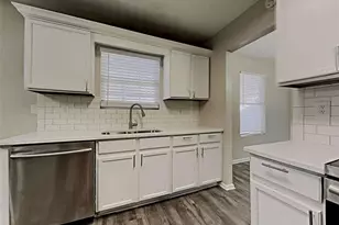 4856 Haymarket Trail, Decatur, GA 30035 - Photo 7