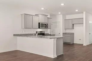 8592 Secretariat Dr, Lithonia, GA 30058 - Photo 5