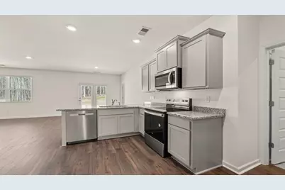 8592 Secretariat Drive, Lithonia, GA 30058 - Photo 7