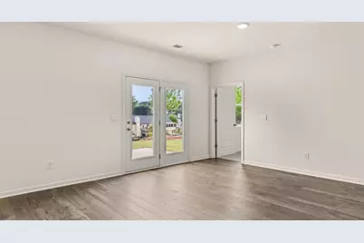 8601 Secretariat Drive, Lithonia, GA 30058 - Photo 13