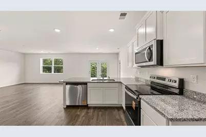 8601 Secretariat Drive, Lithonia, GA 30058 - Photo 11