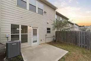 7099 Elmwood Ridge Ct, Atlanta, GA 30340 - Photo 19