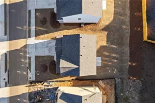 265 Bloomfield Cir, Canton, GA 30114 - Photo 21