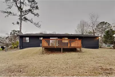 2444 Mistletoe Lane, Snellville, GA 30039 - Photo 17