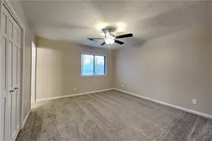 2444 Mistletoe Ln, Snellville, GA 30039 - Photo 7