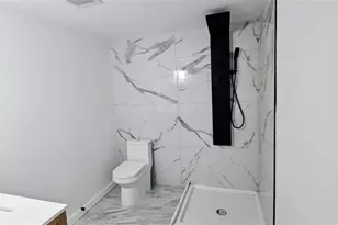 10505 Ash Rill Dr, Alpharetta, GA 30022 - Photo 9