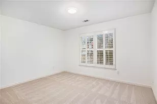 200 Ridge Bluff Ln, Suwanee, GA 30024 - Photo 25