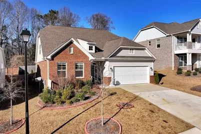 6968 Manchester Drive, Flowery Branch, GA 30542 - Photo 5