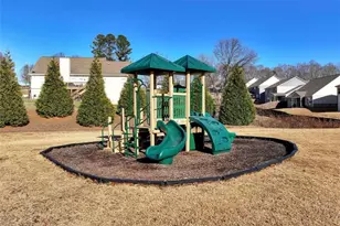 6968 Manchester Dr, Flowery Branch, GA 30542 - Photo 7