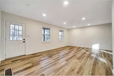 5927 Sherrie Lane, Powder Springs, GA 30127 - Photo 7