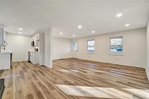 5927 Sherrie Ln, Powder Springs, GA 30127 - Photo 9