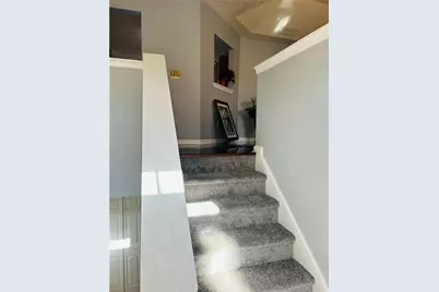 7607 Broadhurst Drive, Riverdale, GA 30296 - Photo 3