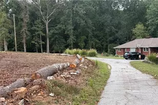 5165 Thompson Mill Rd, Lithonia, GA 30038 - Photo 9