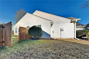 3165 Bellestone Ct, Marietta, GA 30066 - Photo 19