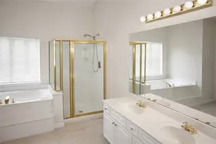 2820 Jamont Ct, Marietta, GA 30068 - Photo 7