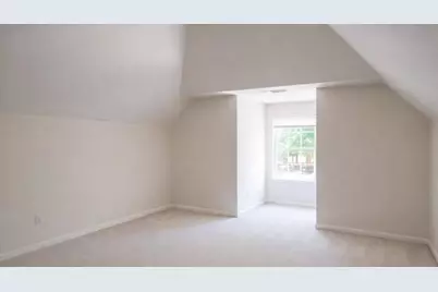 2820 Jamont Court, Marietta, GA 30068 - Photo 5