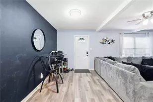 754 Garden View Dr, Stone Mountain, GA 30083 - Photo 3