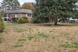 602 Hurt Rd SW, Smyrna, GA 30082 - Photo 3