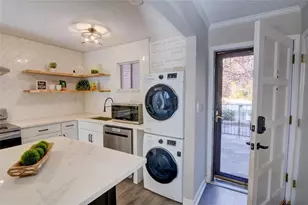 2260 Pernoshal Ct, Dunwoody, GA 30338 - Photo 3