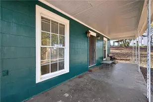 1444 Norman Berry Dr, Atlanta, GA 30344 - Photo 3