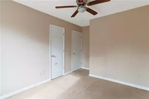 1530 Pin Oak Ln SE, Conyers, GA 30094 - Photo 9