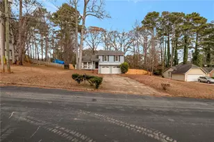 1530 Pin Oak Ln SE, Conyers, GA 30094 - Photo 1