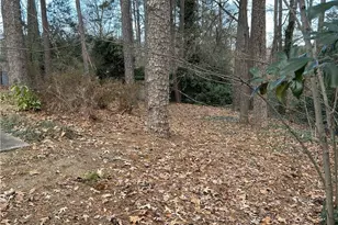 1597 Princess Cir NE, Atlanta, GA 30345 - Photo 45