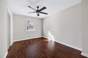 6050 Randy Ln, Ellenwood, GA 30294 - Photo 17