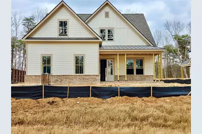 172 Cherokee Drive S, Waleska, GA 30183 - Photo 1