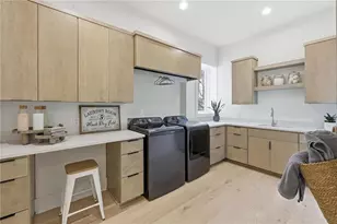 644 E Lake Dr, Gainesville, GA 30506 - Photo 45