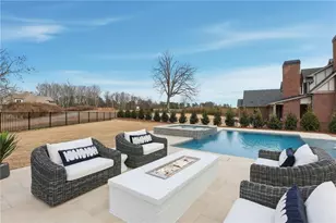 644 E Lake Dr, Gainesville, GA 30506 - Photo 7