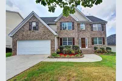670 Roxford Ln, Buford, GA 30518 - Photo 1