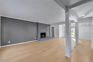 525 Abernathy Rd, Sandy Springs, GA 30328 - Photo 3