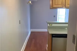 795 Hammond Dr, Atlanta, GA 30328 - Photo 1