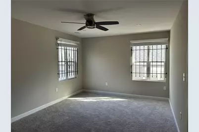 1104 Oak Knoll Terrace SE, Atlanta, GA 30315 - Photo 13