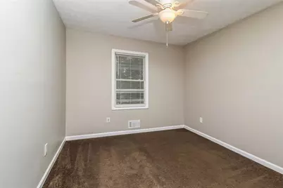 4636 Hamlet Walk SE, Conyers, GA 30094 - Photo 17