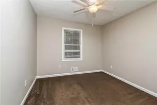 4636 Hamlet Walk SE, Conyers, GA 30094 - Photo 17