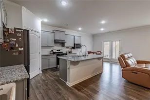 4775 Burningbush Way, Cumming, GA 30040 - Photo 7