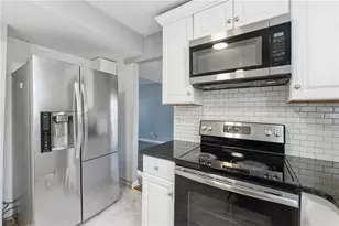 4828 Oak Path, Stone Mountain, GA 30088 - Photo 13