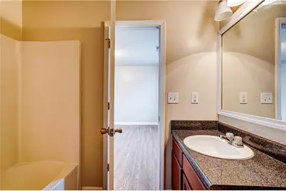 2837 Laurel Ridge Circle, East Point, GA 30344 - Photo 13